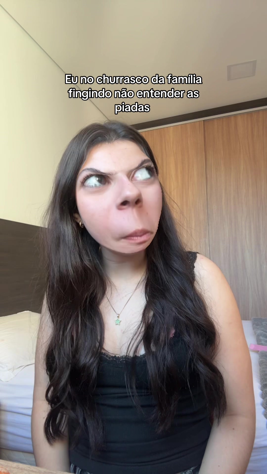 @larah_pacheco