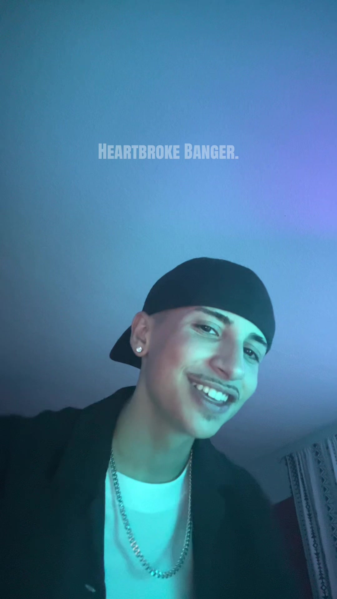 @𝐓𝐔𝐍𝐒𝐈💫