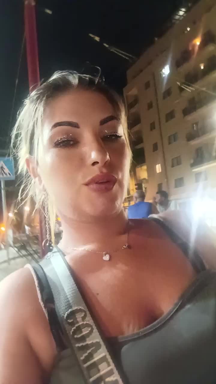 @mitica sorridente