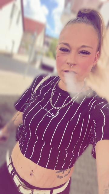 @╾━╤デ╦︻꧁😈DeinKarma😈༒꧂▄︻┻═┳一