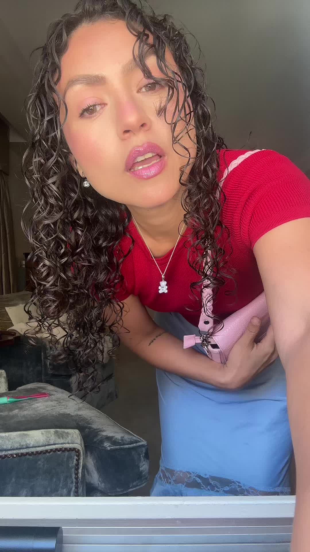 @Mindiexplica
