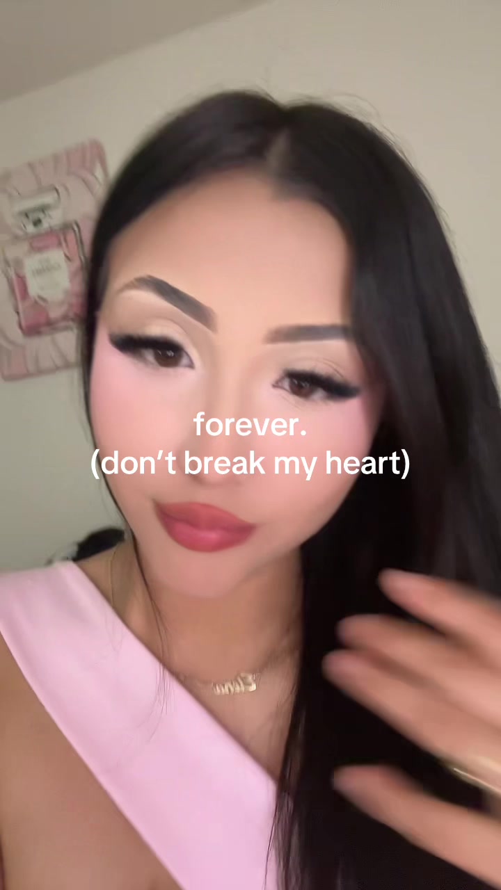 @elena