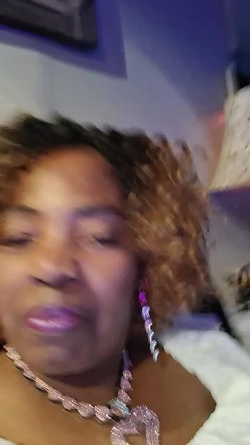 @sandradcausey