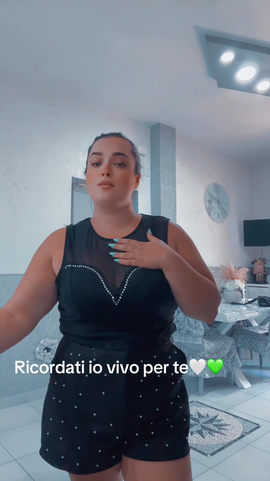 @ELENA🤍💚🤍