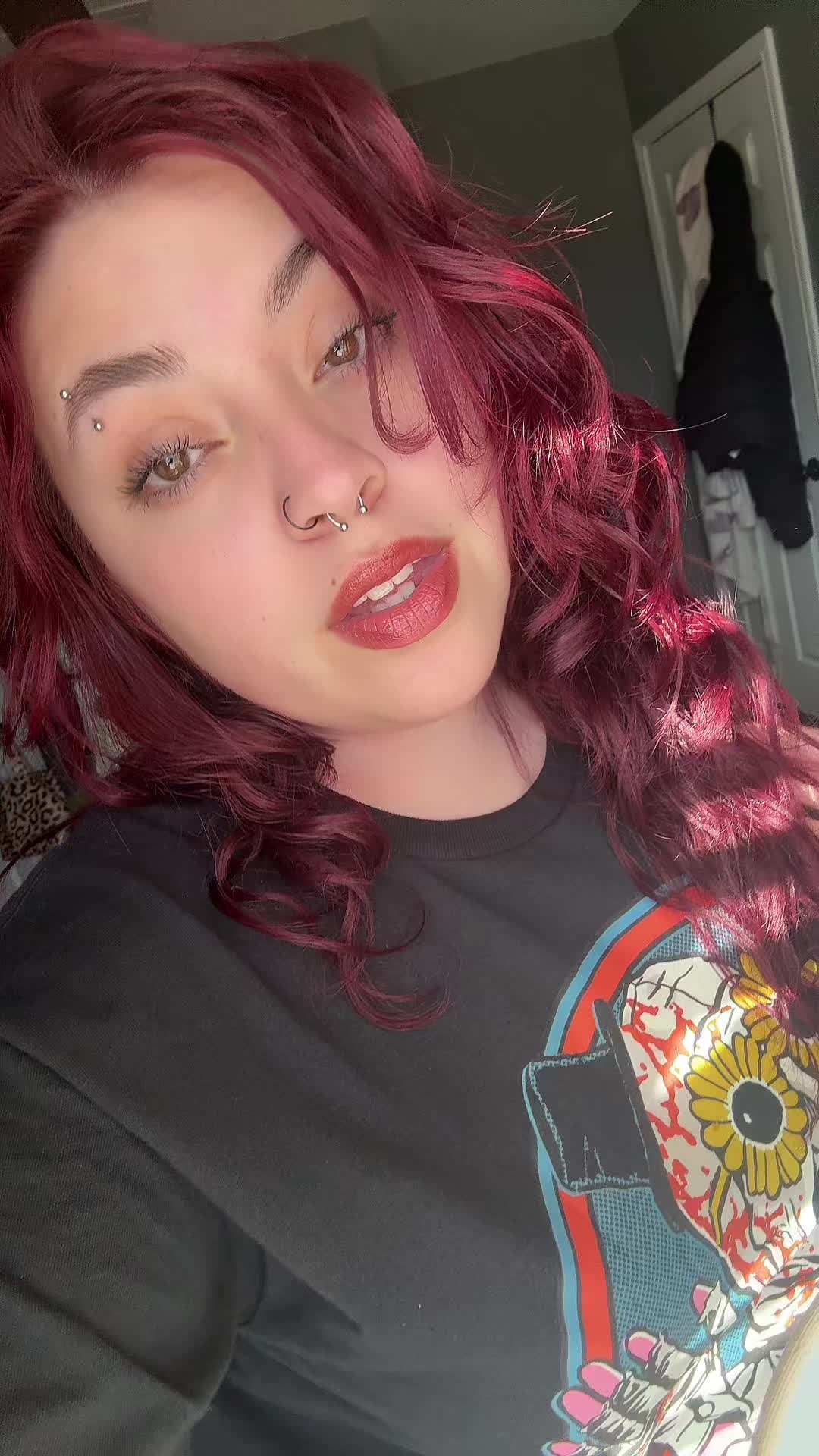@angelinaa 🍒