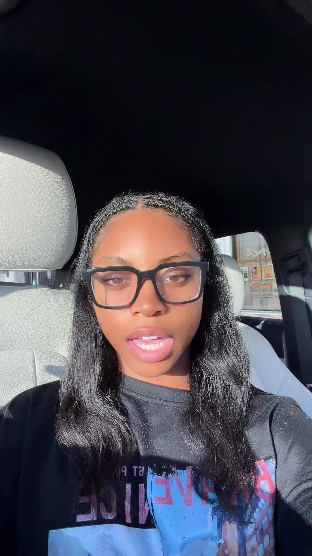 @_khaleya