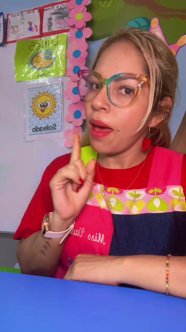 @Mía Gia 🌈🩷💜