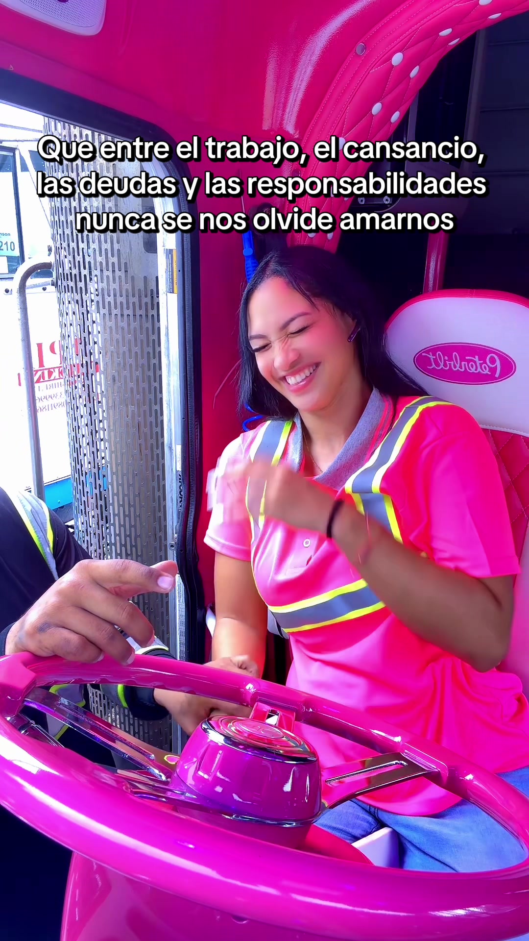 @Tonito y la china