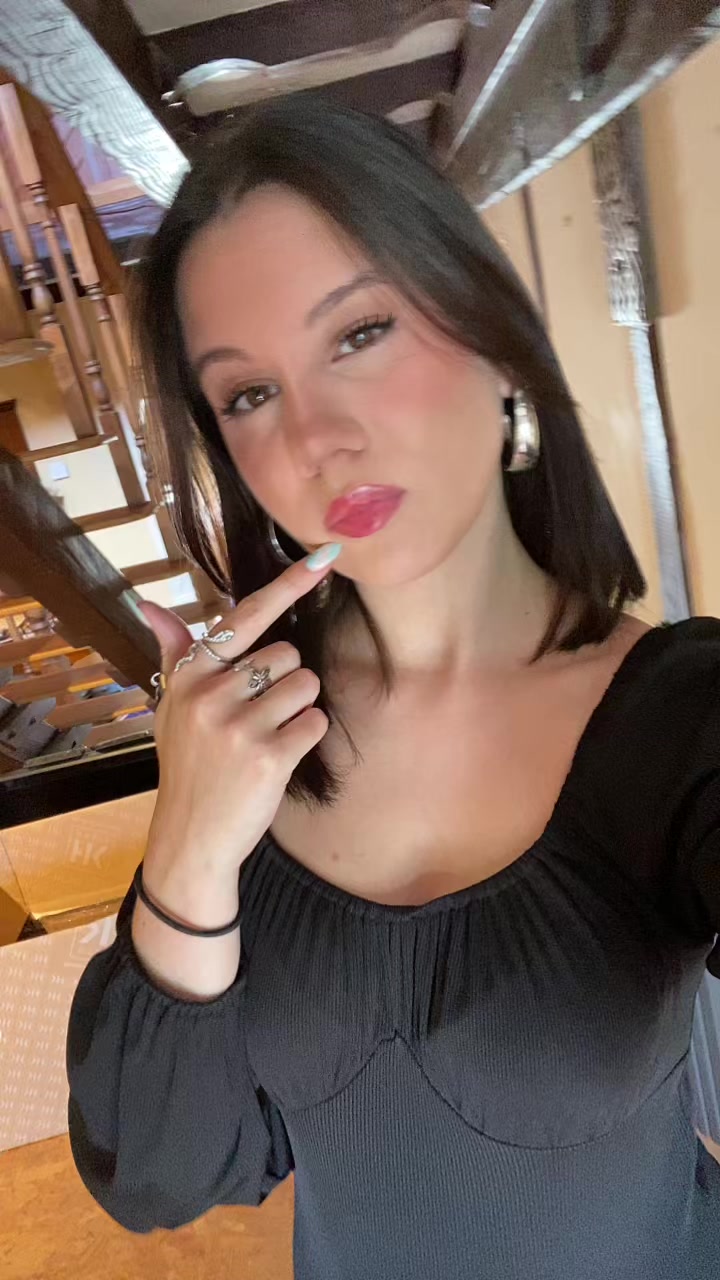 @ᥫ᭡cerise ᥫ᭡