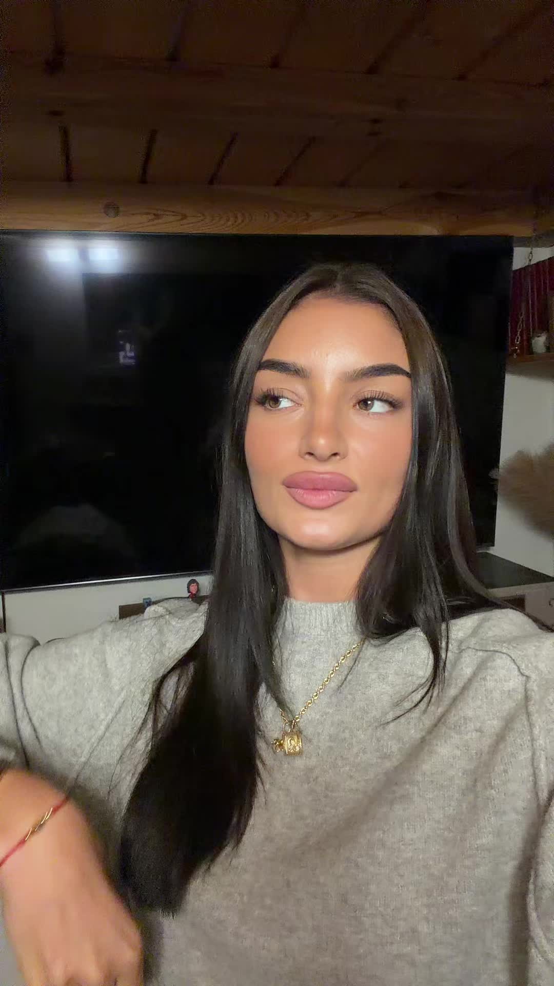 @𝔸𝕡𝕙𝕣𝕠𝕕𝕚𝕥𝕖