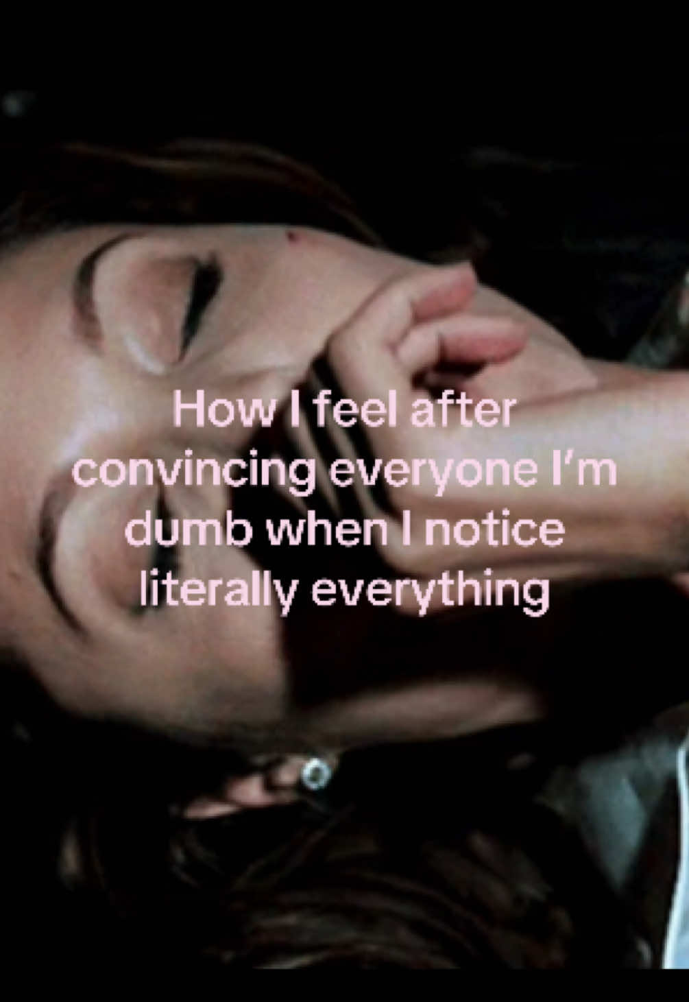 @ℰ