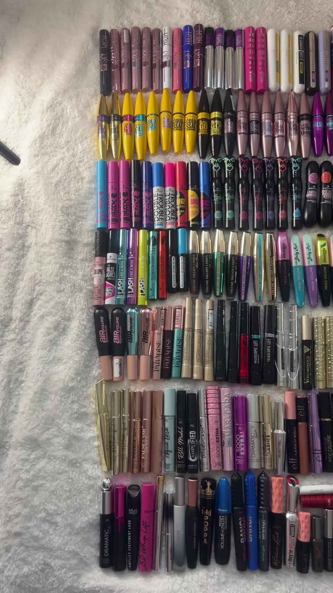 @hearts4mascara