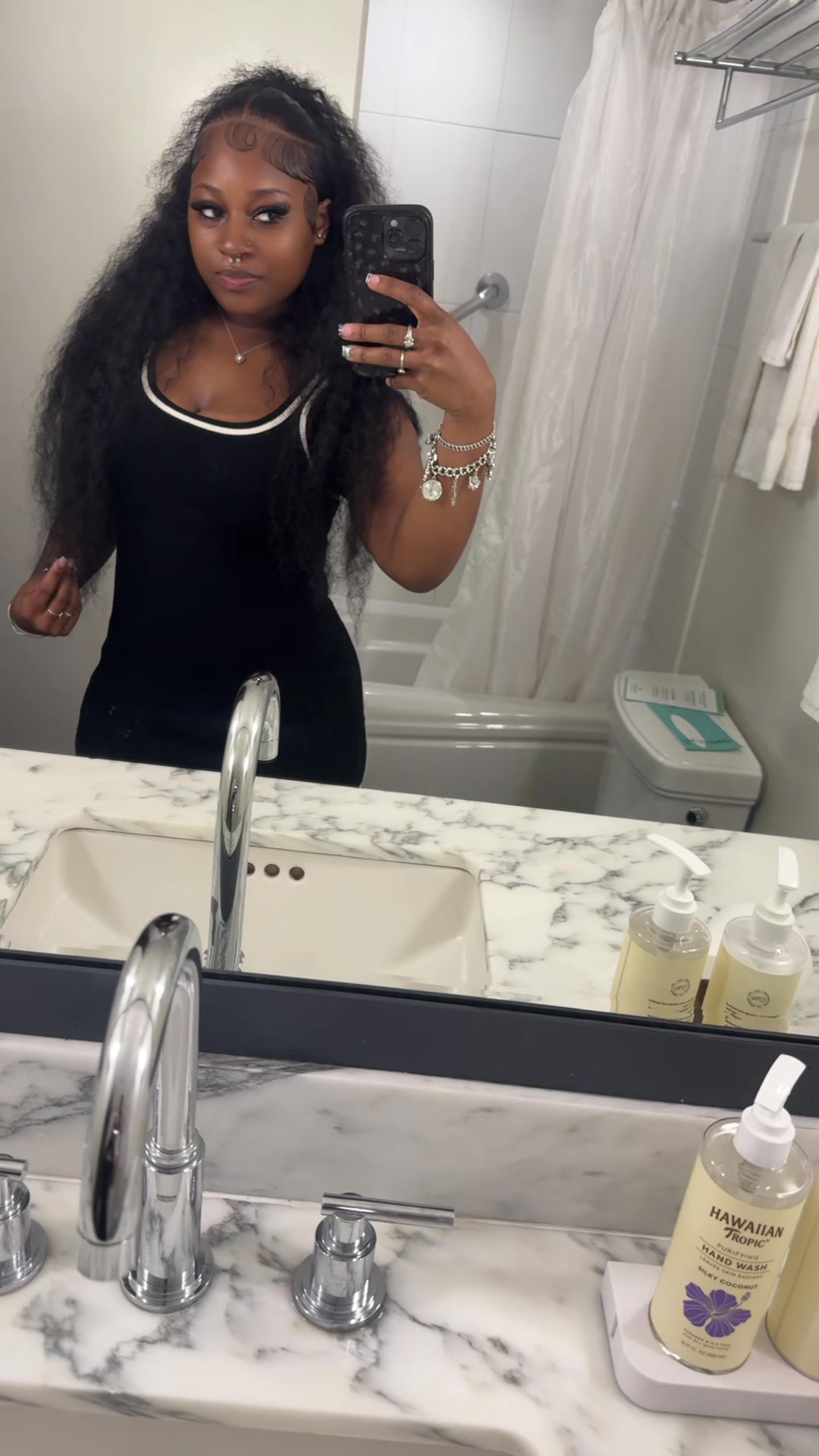 @C’nya🖤.