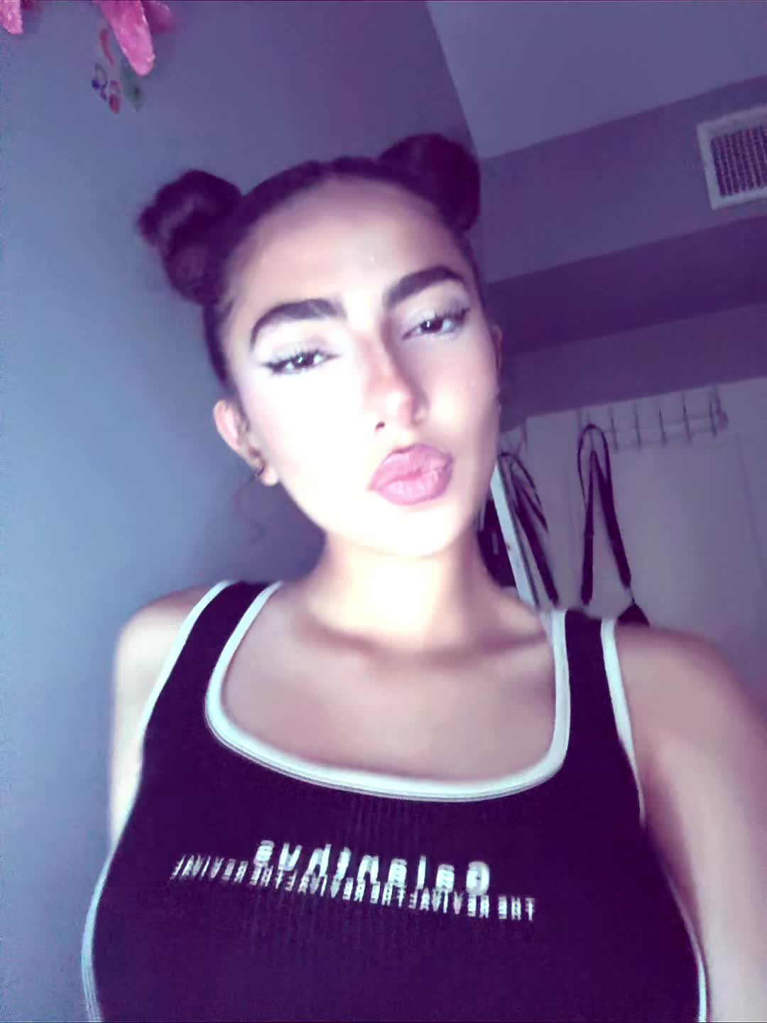 @Arshida Taghikhan