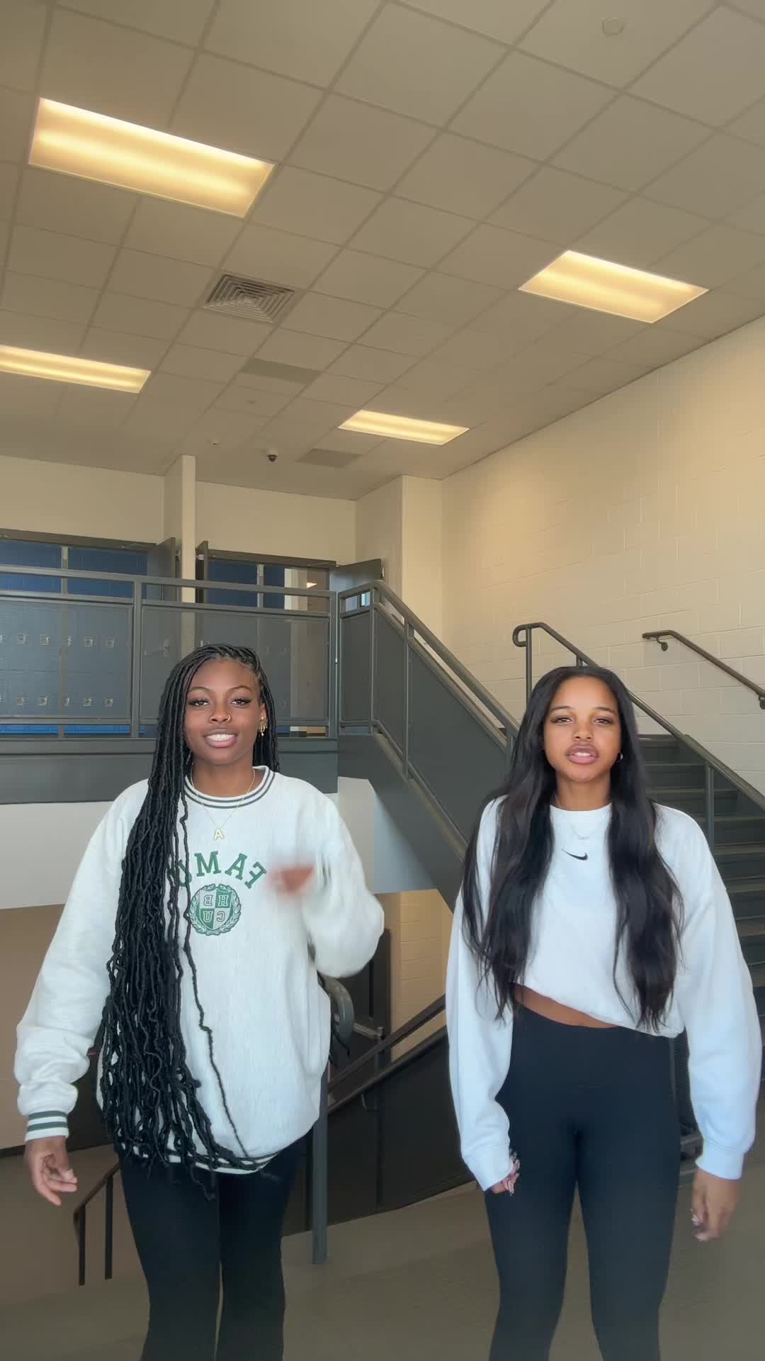 @az🤍
