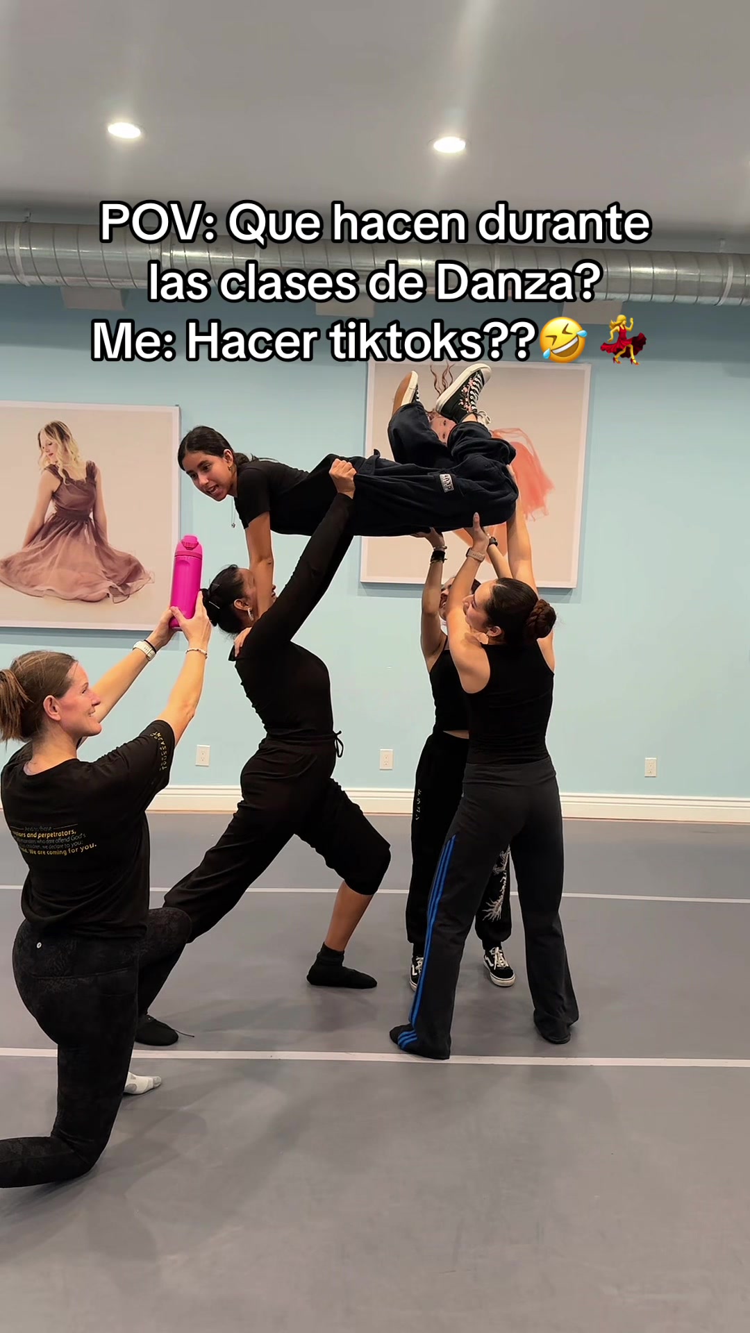 @Ra&iacute;ces_USA