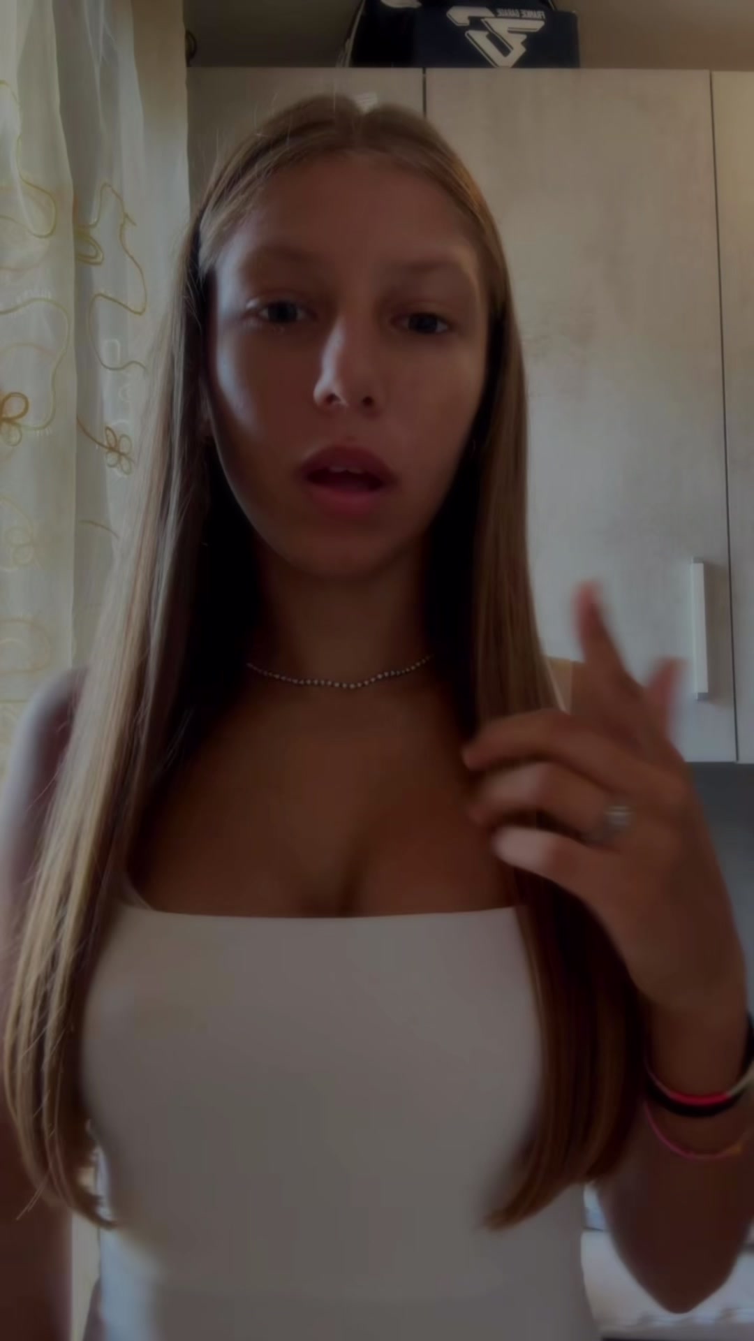 @C💫