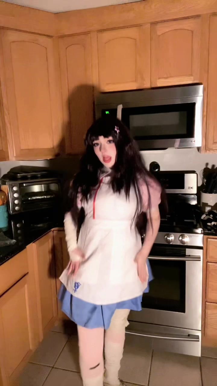 @:3 🔜