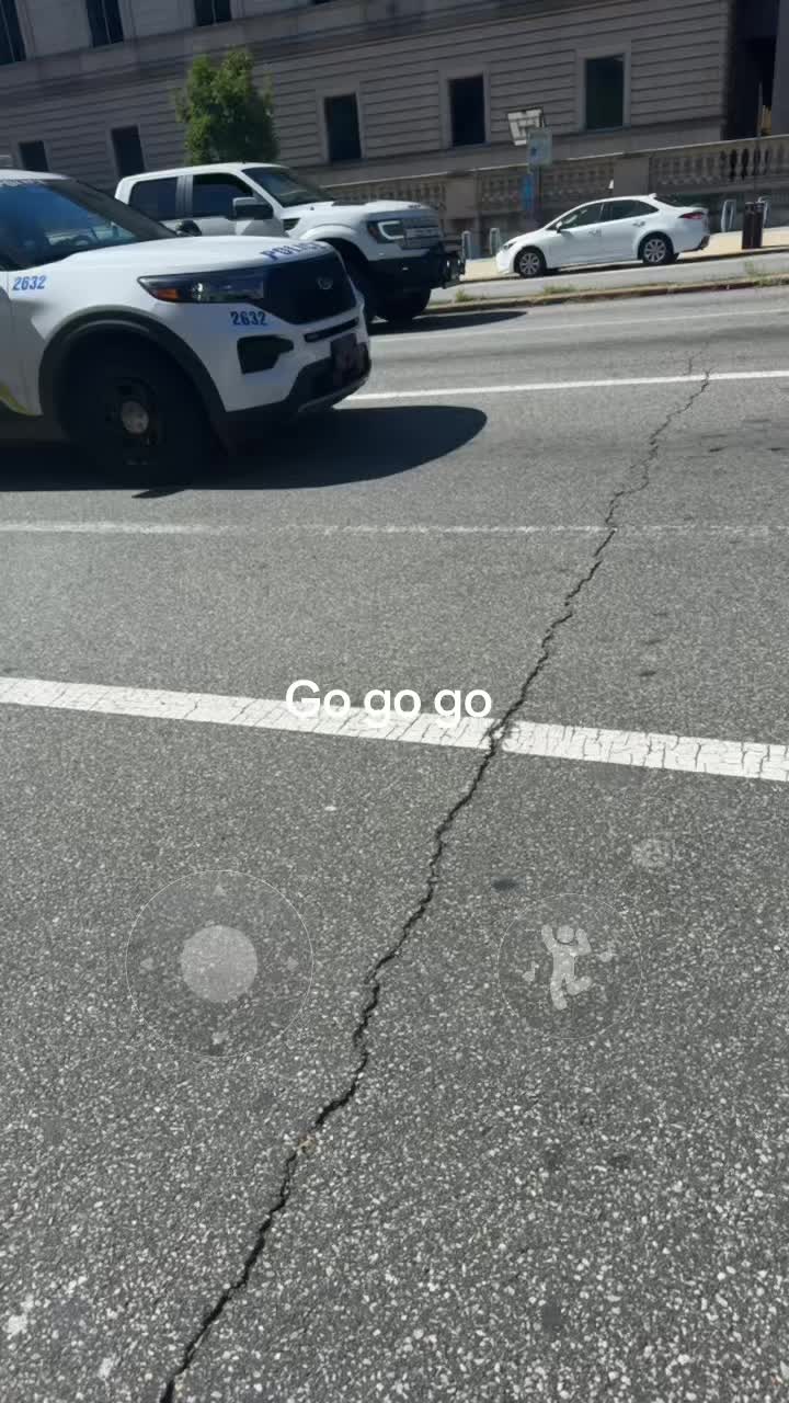 @Z100