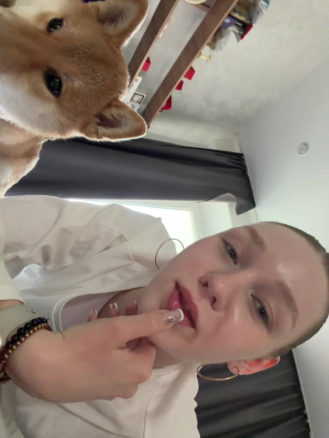 @viixyys