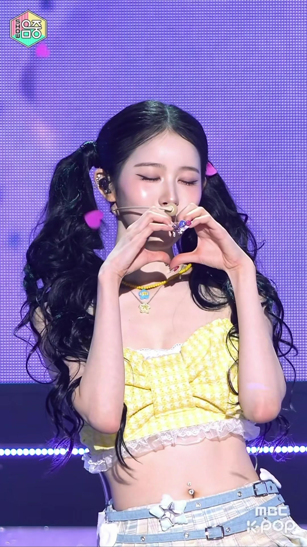 @⋆˚꩜ ₊⁺ ｡