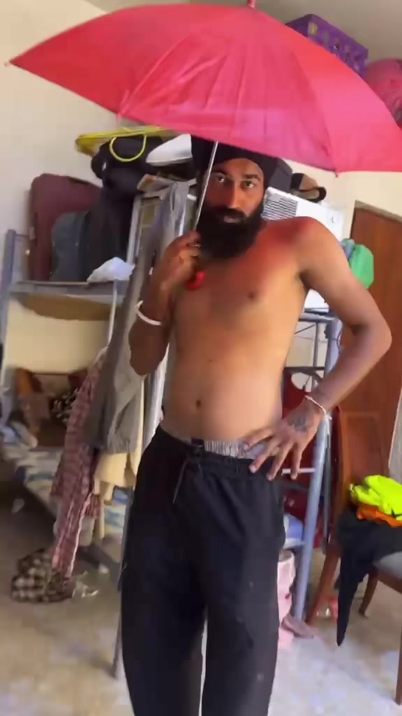 @gorabrar_