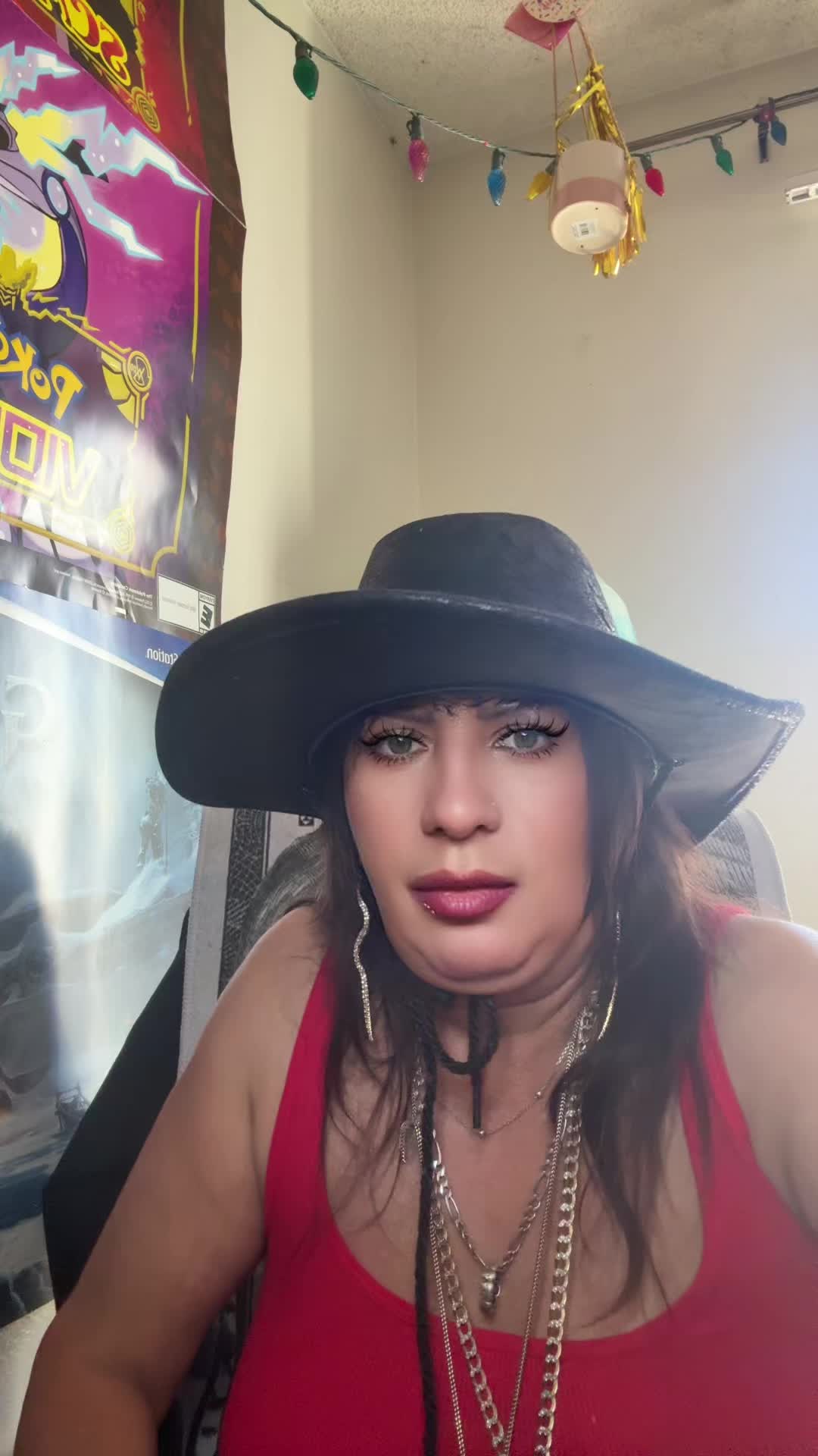 @Roxana Saracay