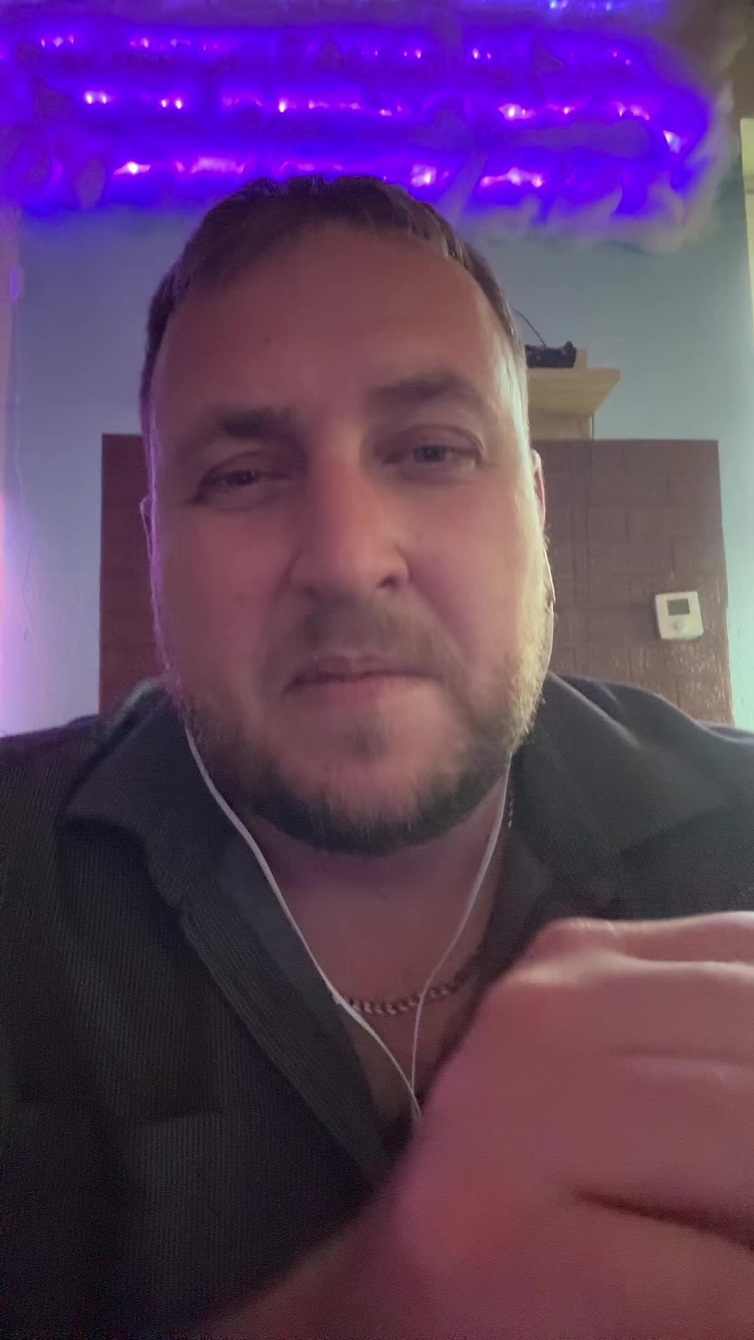 @Max