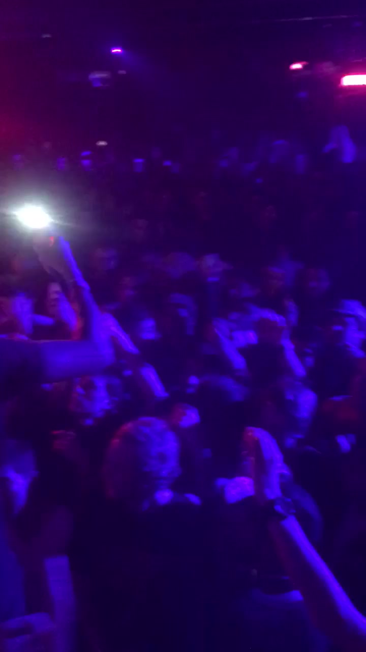 @sam<3