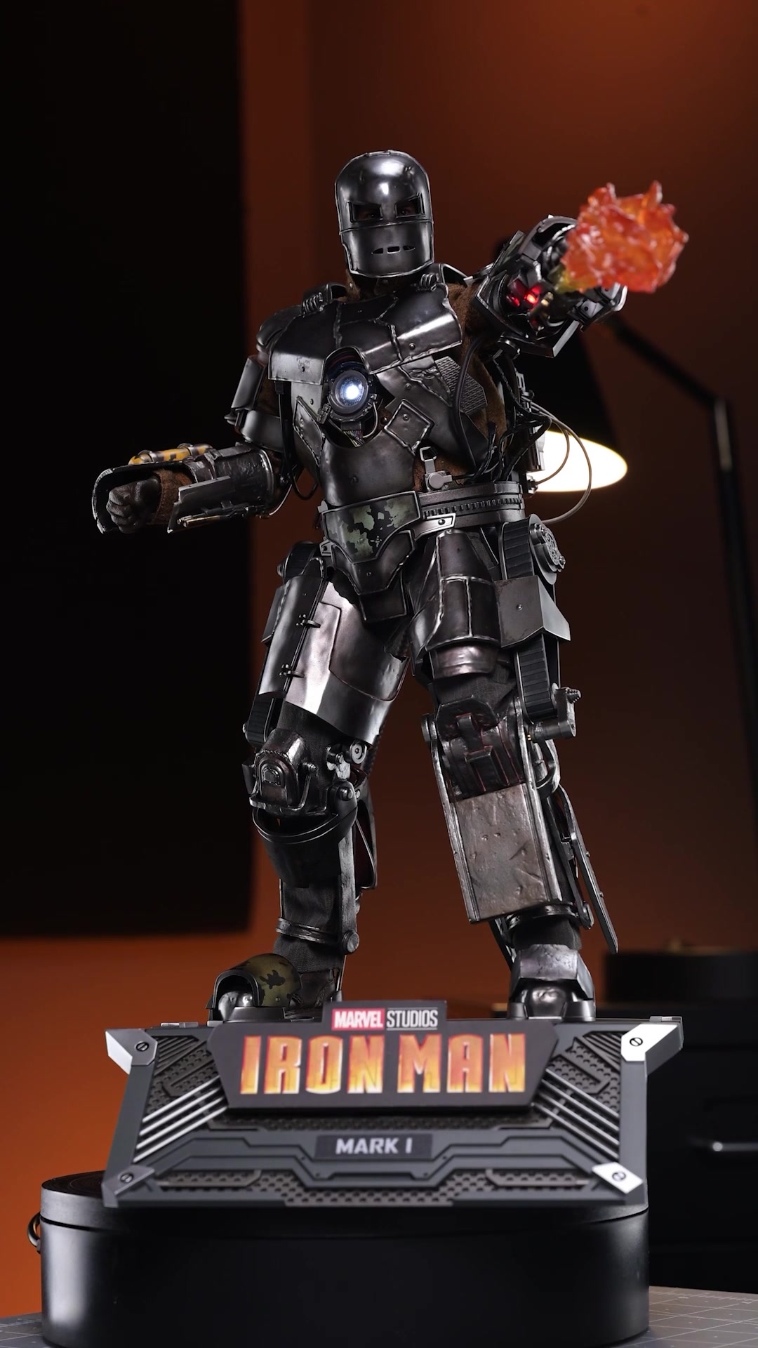 @Sideshow Collectibles