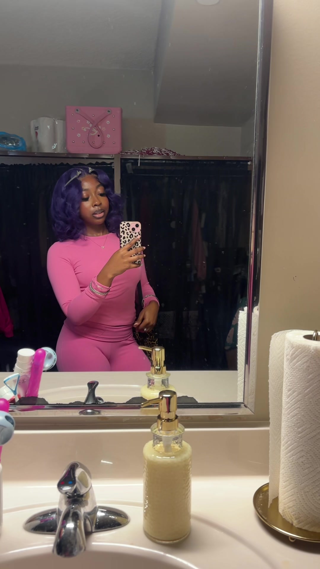 @tinkabella
