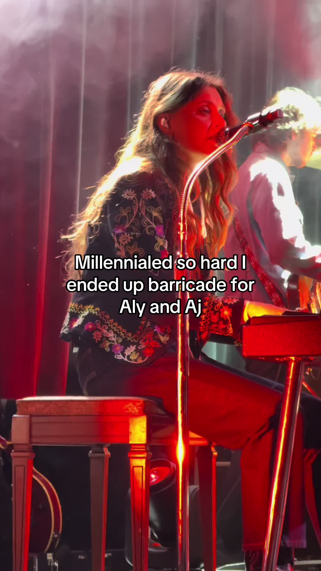@all.about.aly&aj
