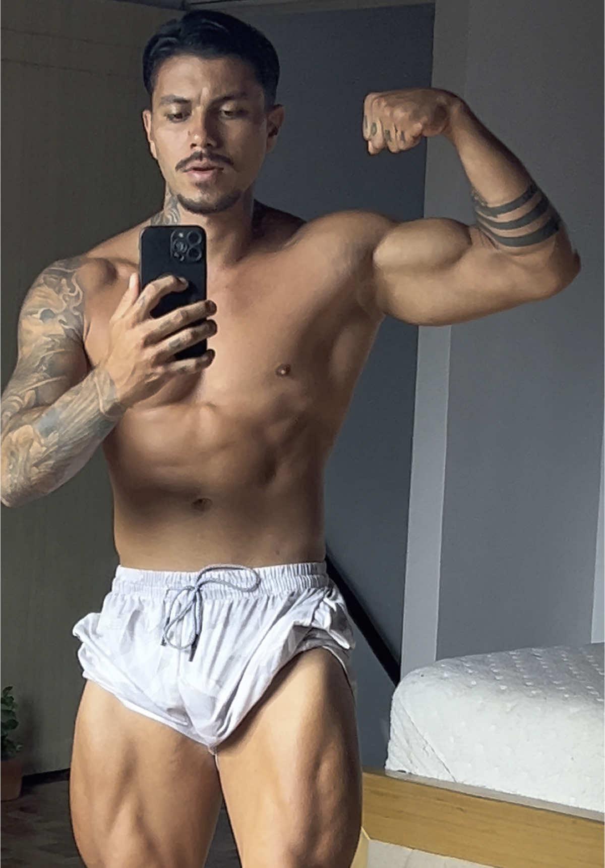 @Estebancossio_