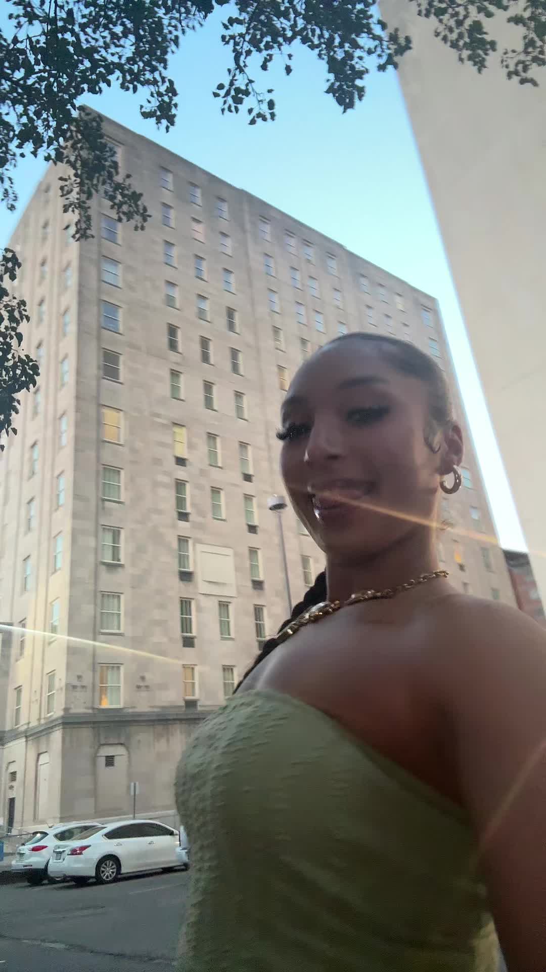@shairenee