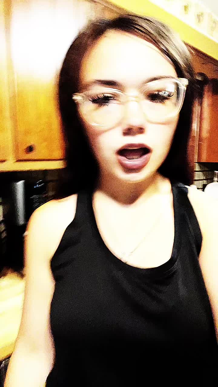 @theyluv_Kaydanc