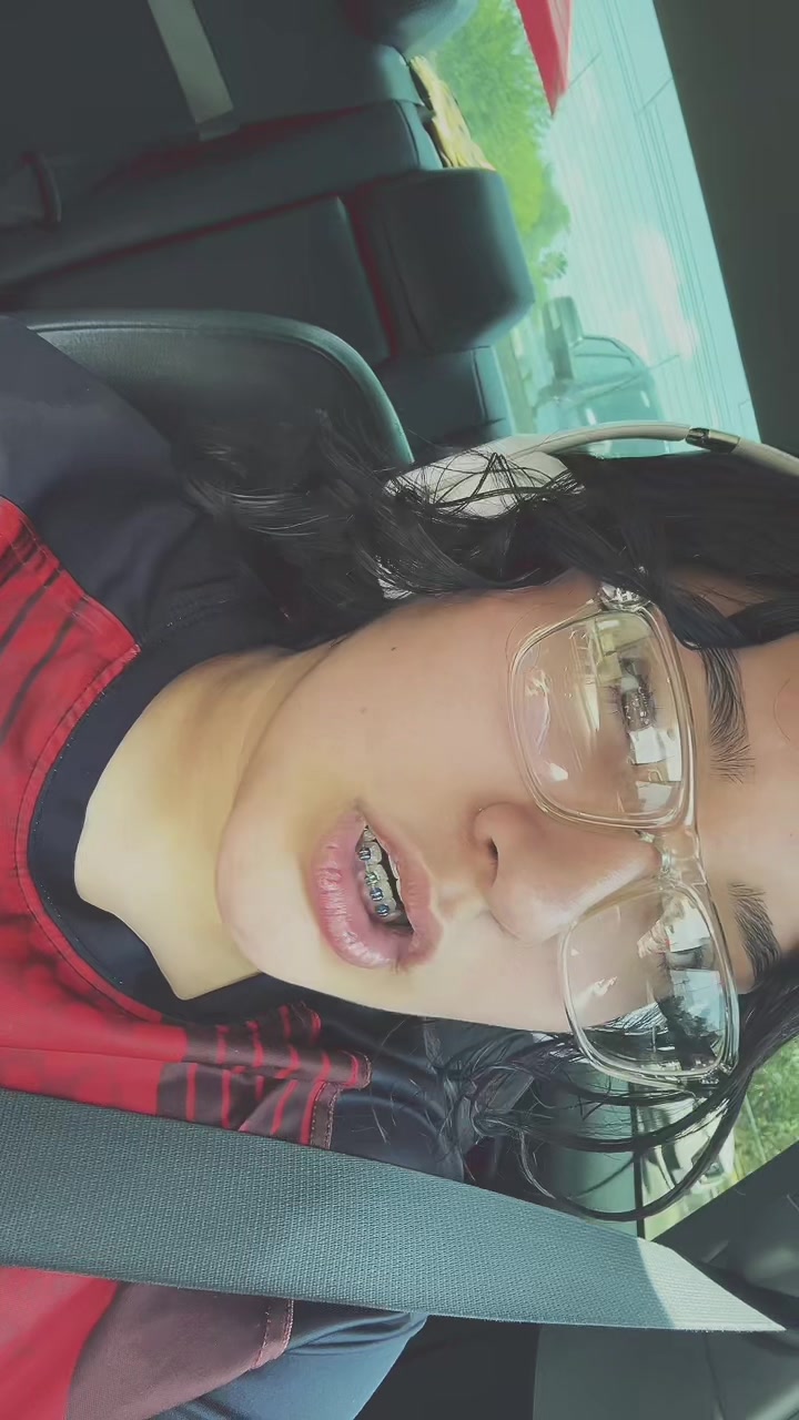 @⋆˚꩜miranda。👅