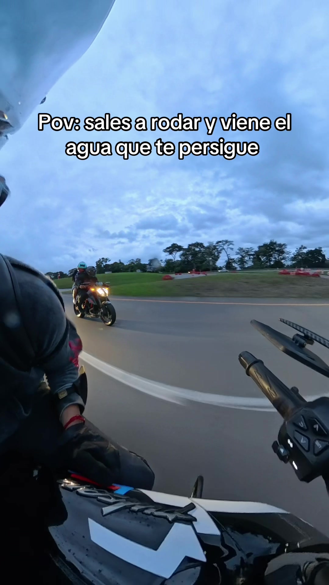 @crisbkr_22