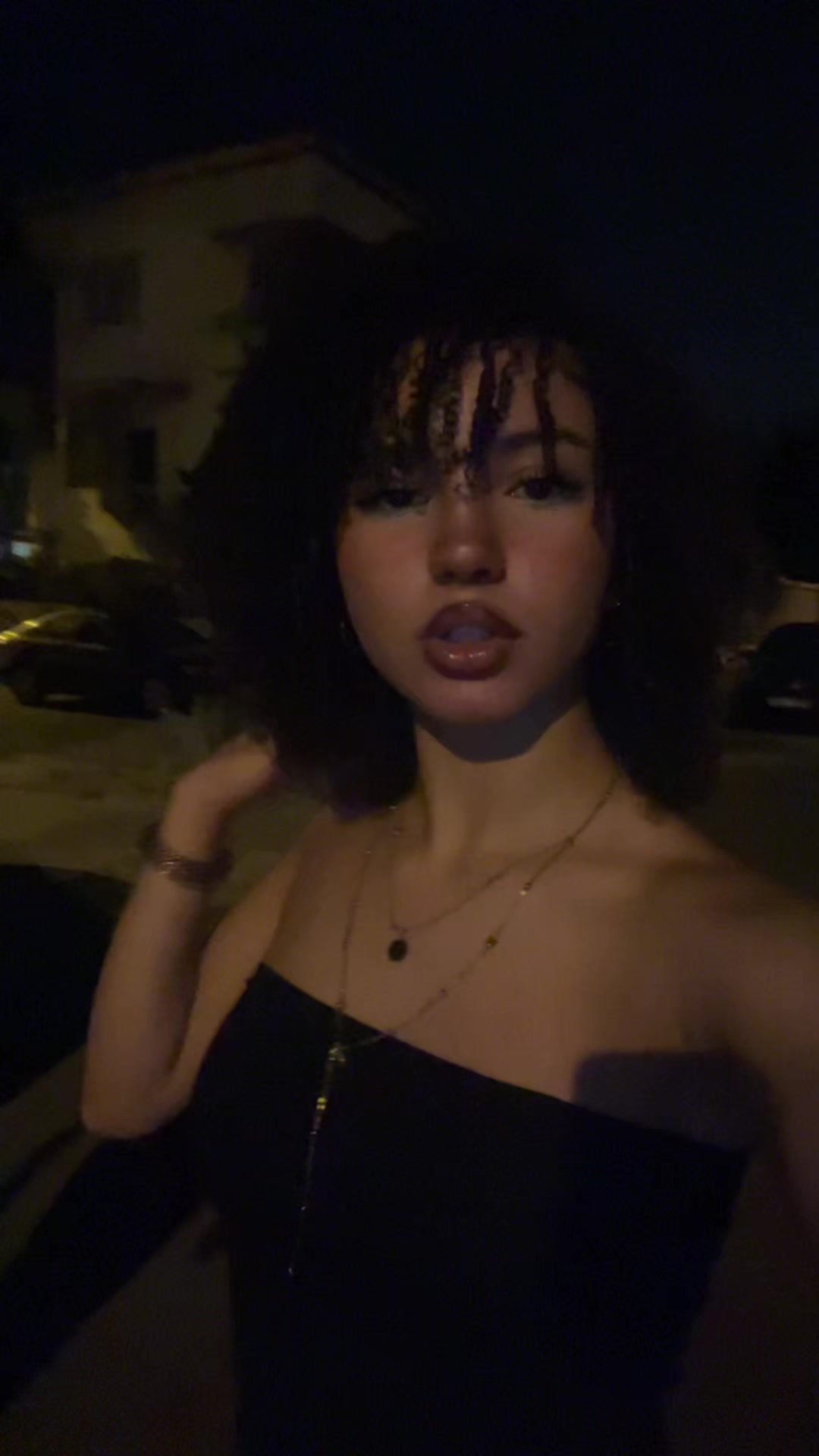 @Riri