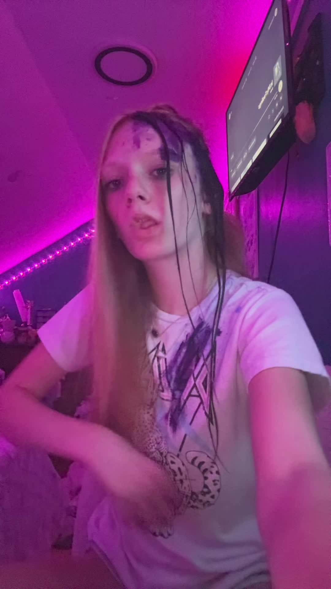@🧚♀️✨brooklyn1221✨🧚♀️