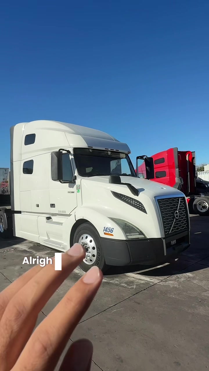 @Semitrucksforsale