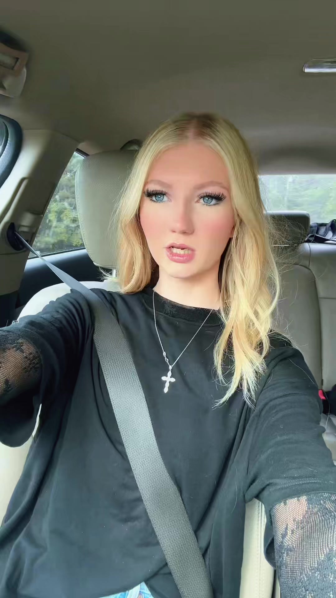 @laurenbehindthechair 🪞🫧