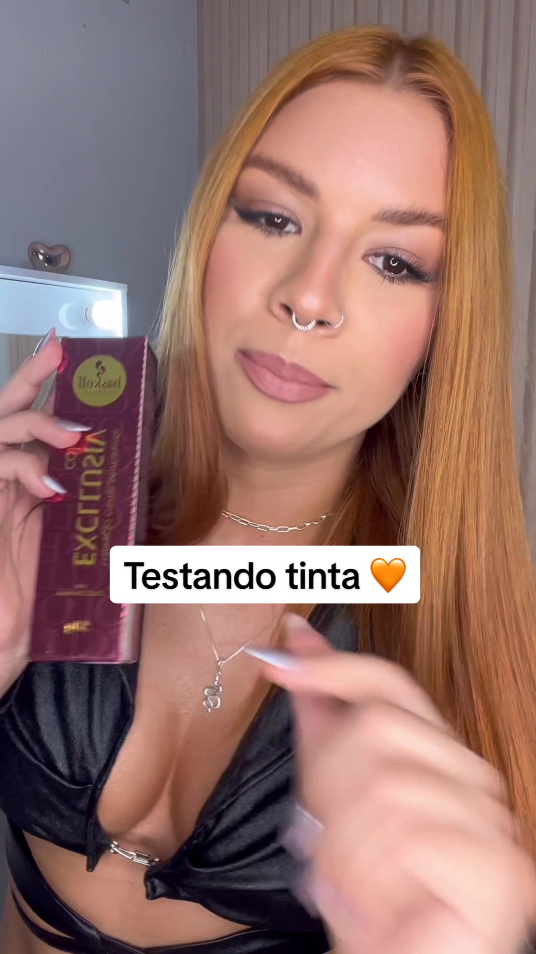 @Thainá🧡