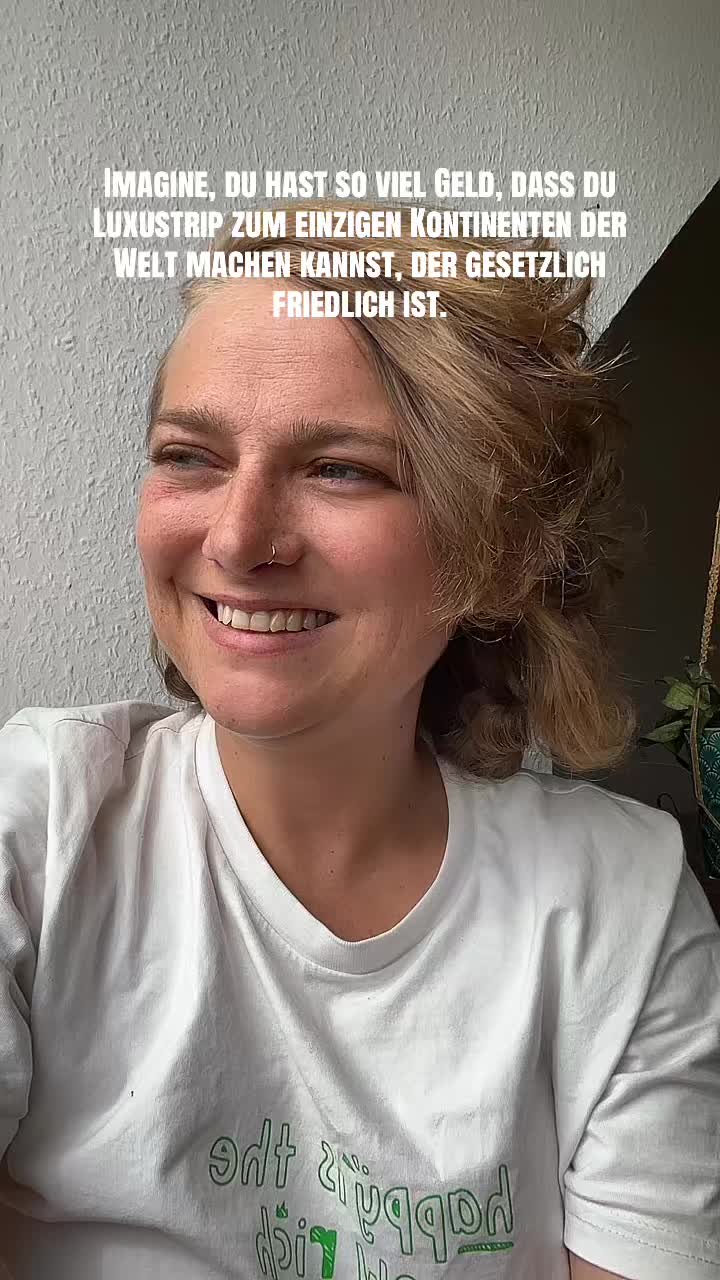 @Brustpiratin