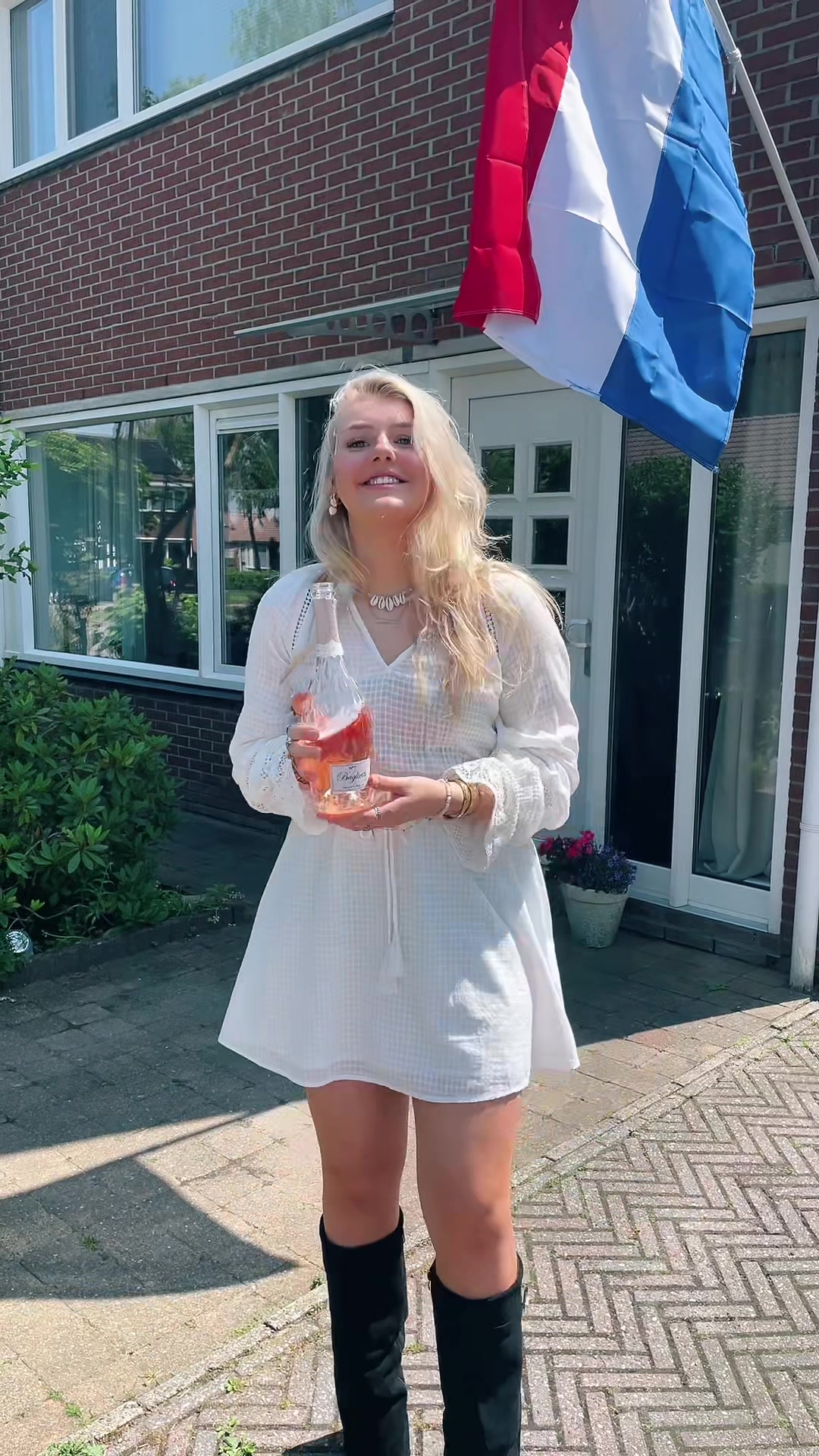 @Lena Volkmer 🎀