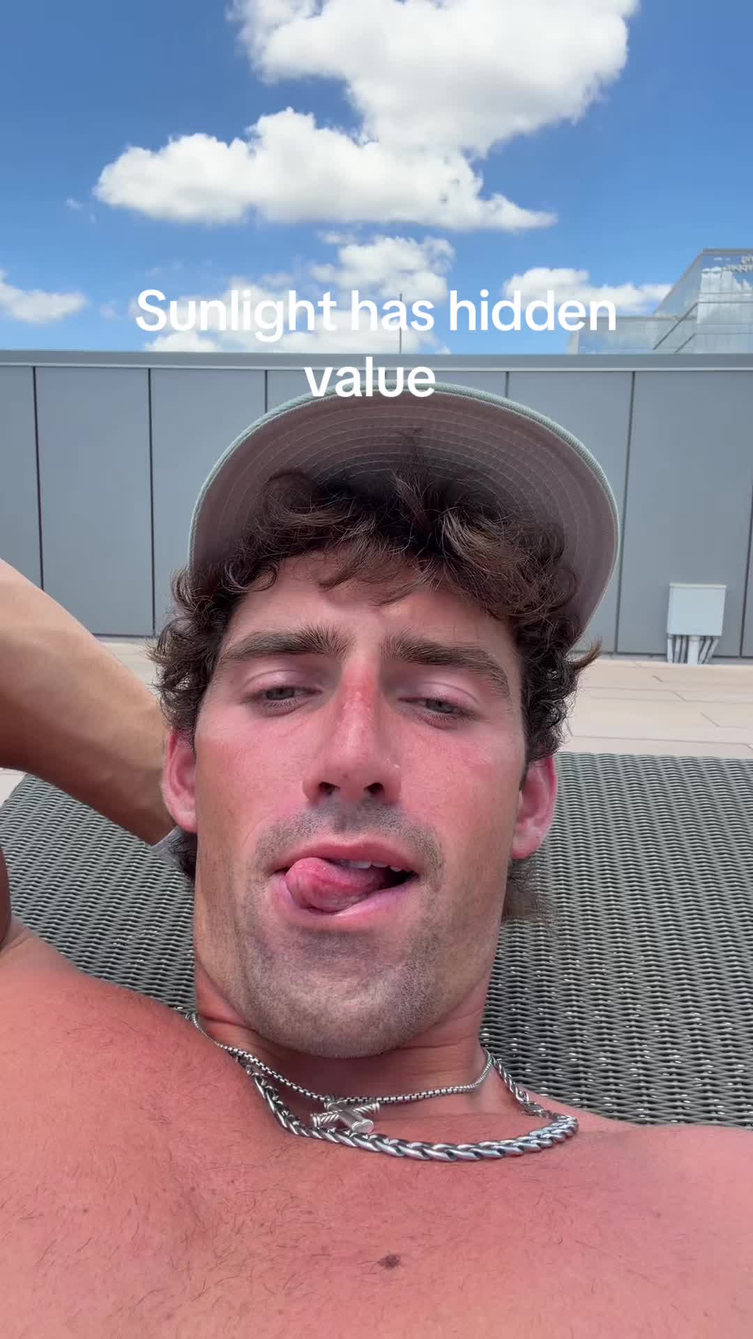 @Starvemax