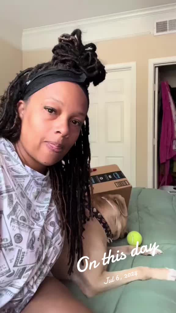 @Lena Vee