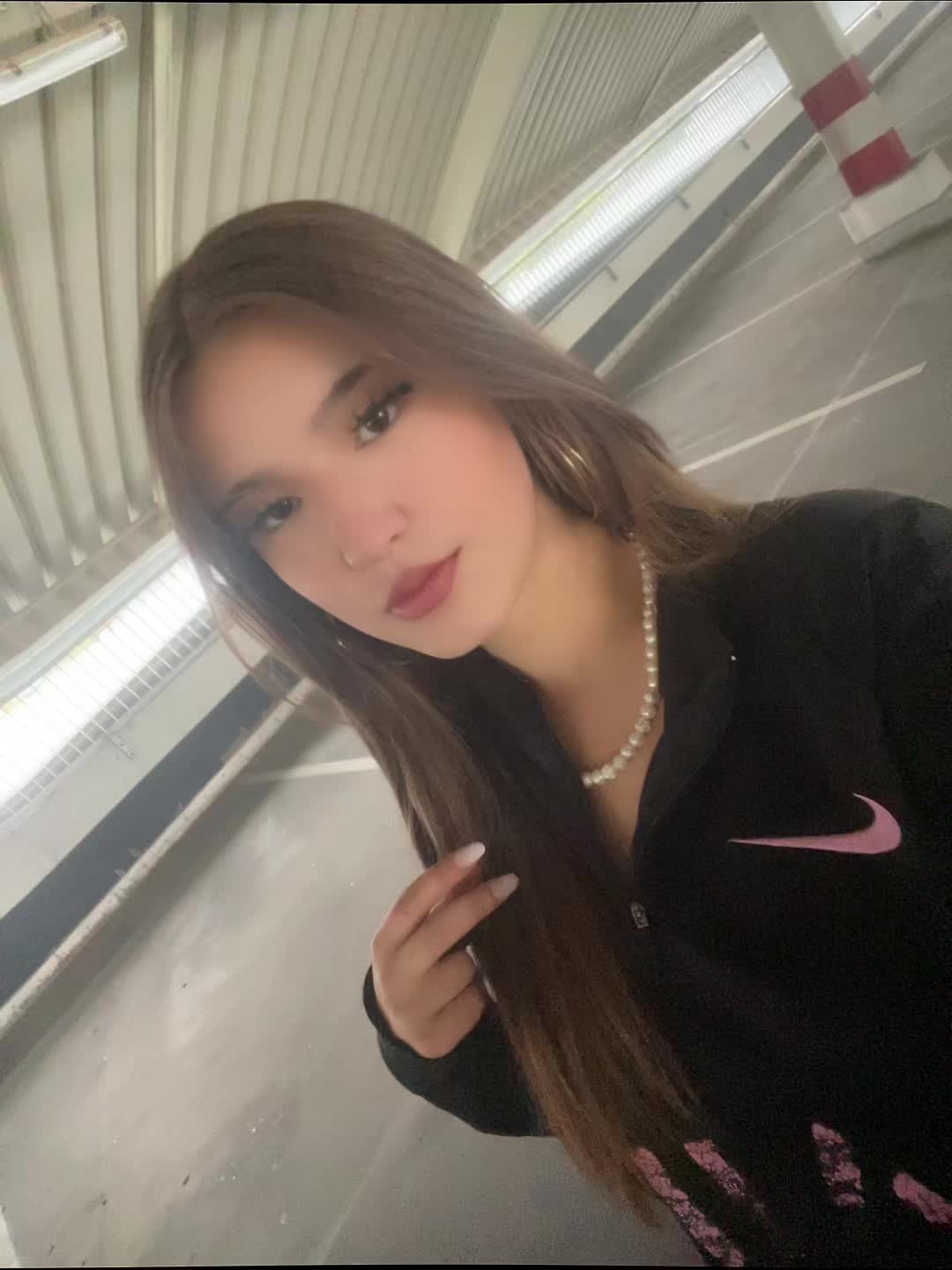@julia_gsn17