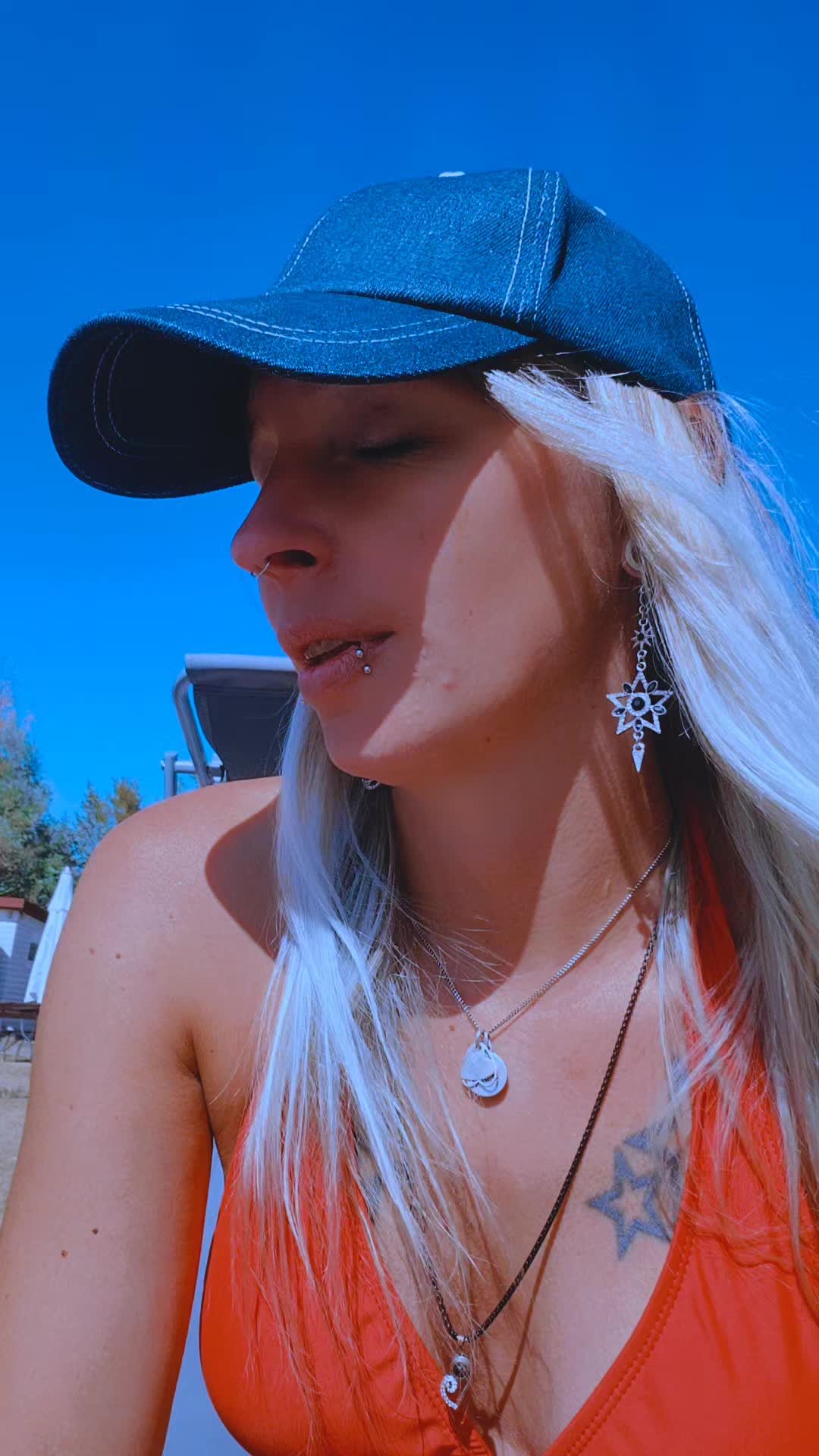 @GhettoBarbie