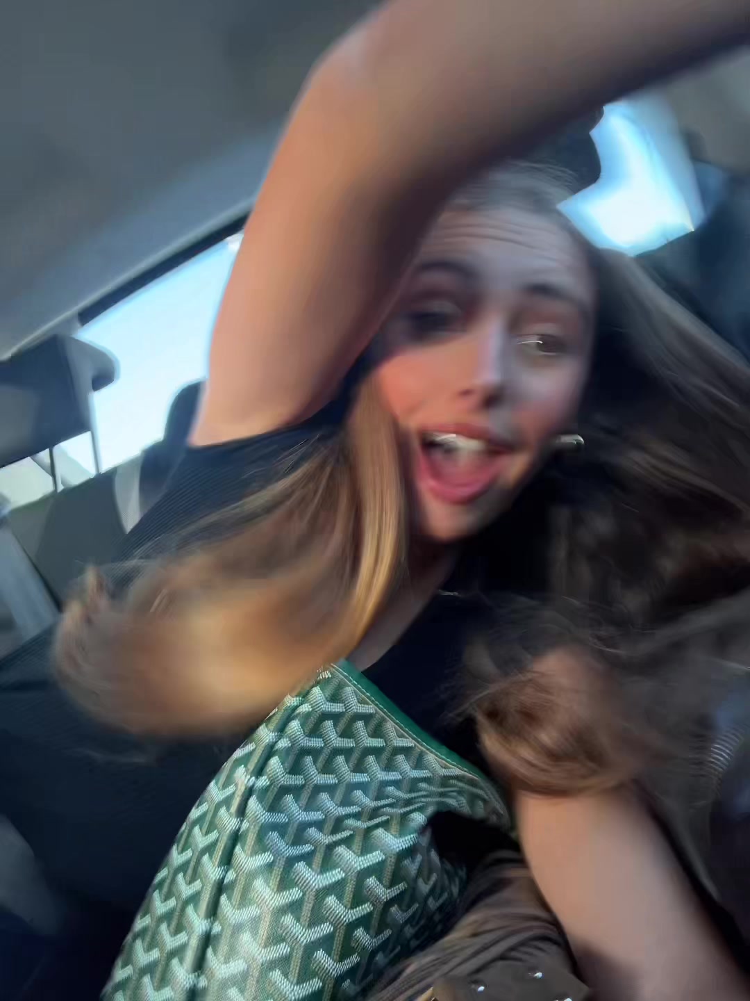 @nana