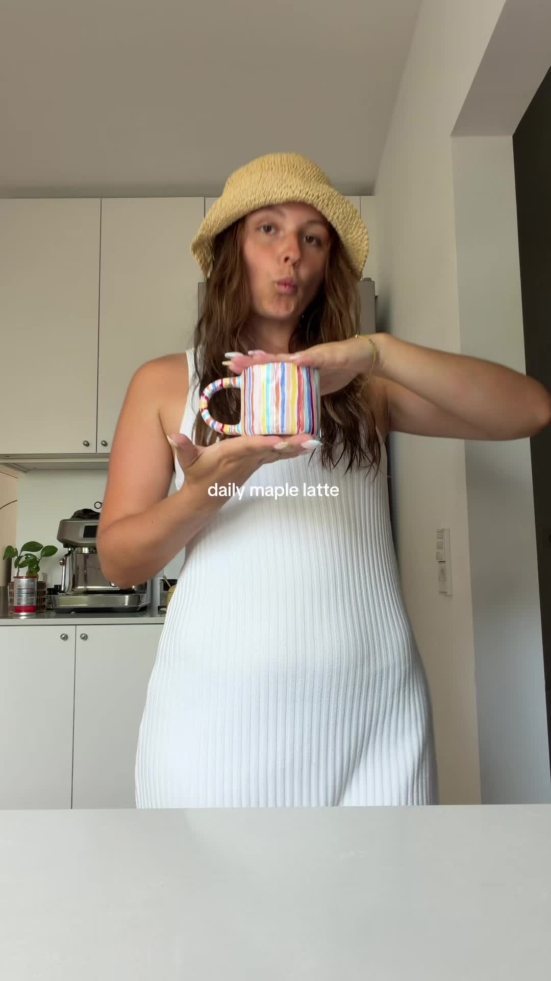 @melissamclghln